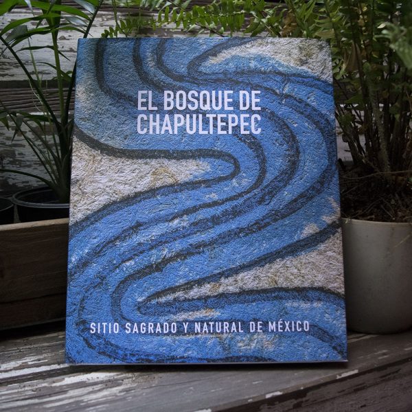 Libro (inglés) Sitio Sagrado y Natural de México Bosque de Chapultepec - Image 2