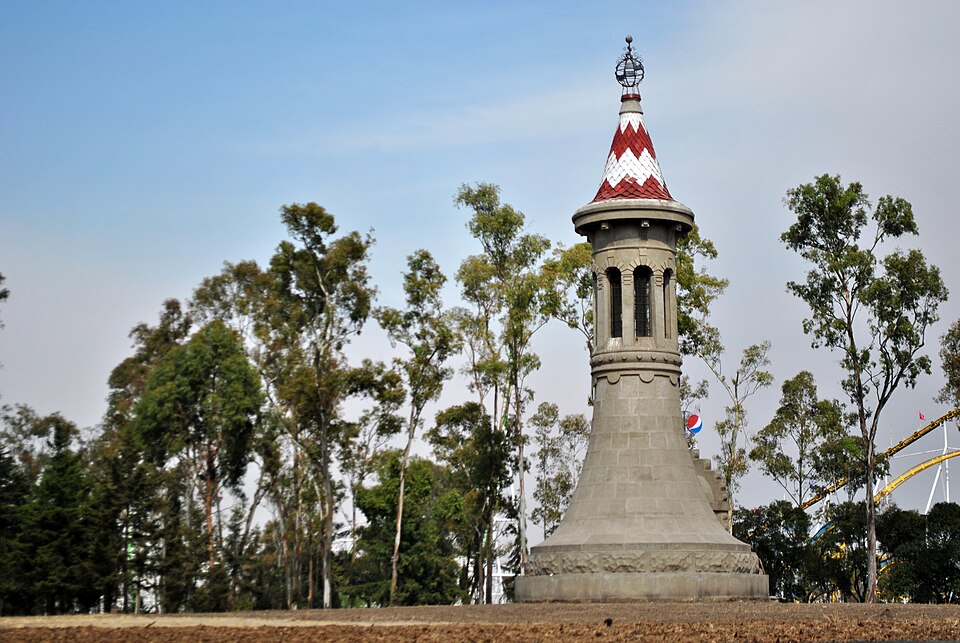 os Tanques de Dolores se construyeron a principios del siglo XX con el fin de almacenar el agua .