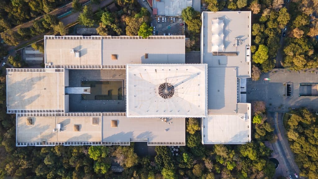 museo nacional de antropología inaugurado en Chapultepec en septiembre